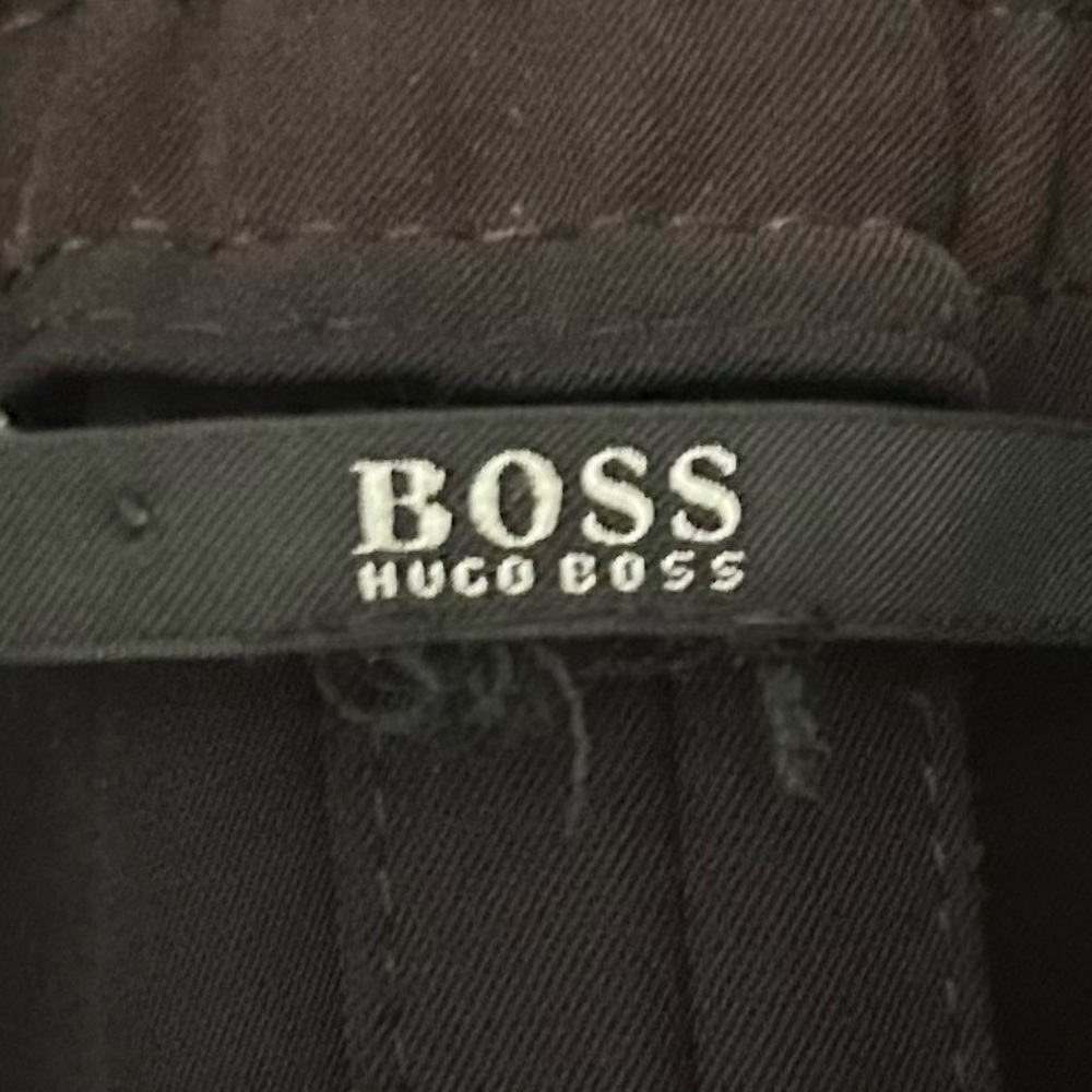 Hugo Boss Elegant Black Dress with Ties at Neck - Picture 6 of 12